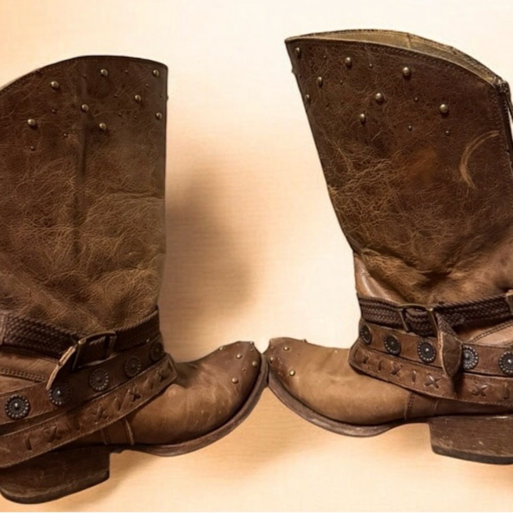 Corral~ Buckle ~Genuine Leather Boots~ Women’s Shoes ~ Size 7 - Picture 7 of 16